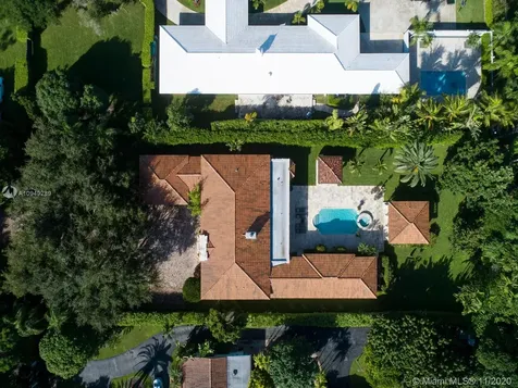 8125 SW 64th Street Miami FL 33143