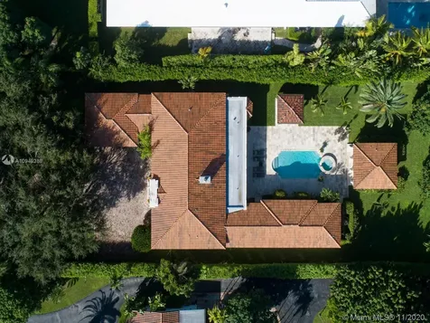 8125 SW 64th Street Miami FL 33143