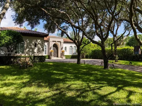 8125 SW 64th Street Miami FL 33143