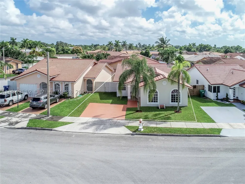 4833 SW 142nd Place Miami FL 33175