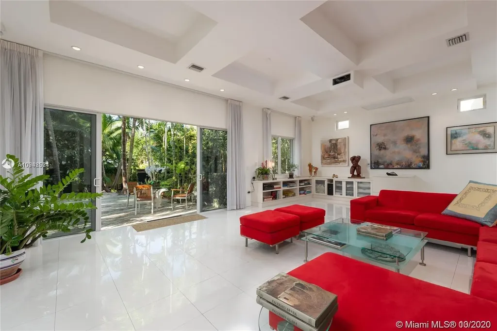 3051 Calusa Street Miami FL 33133