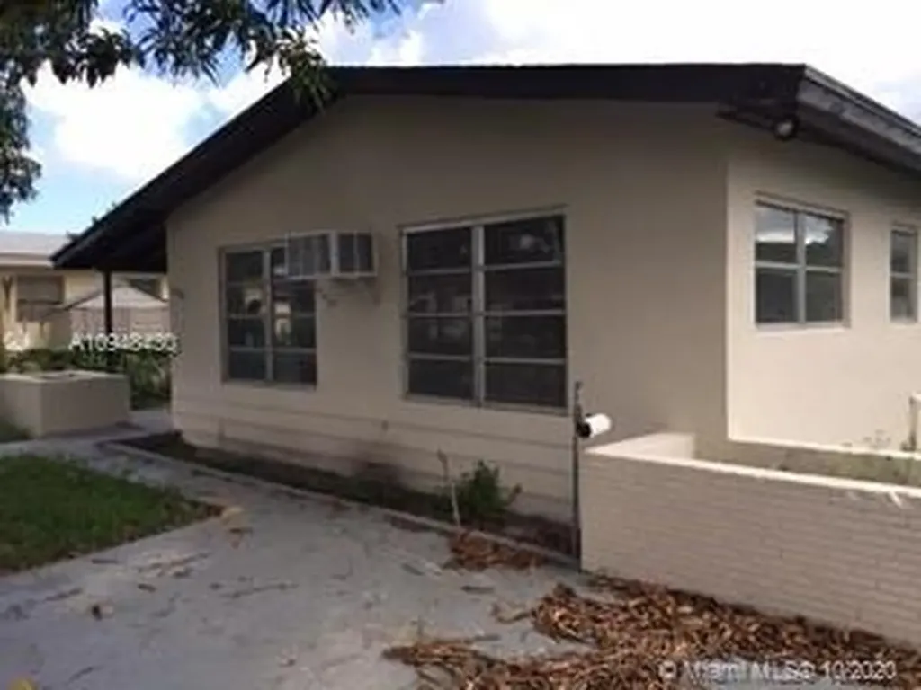 1600 NW 118th Street Miami FL 33167