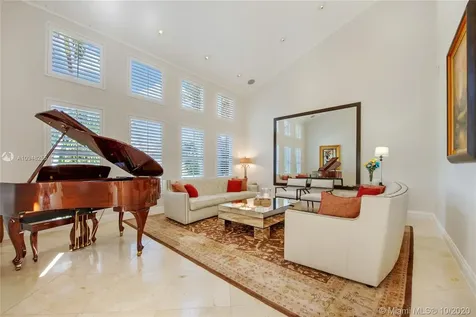 351 Los Pinos Place Coral Gables FL 33143