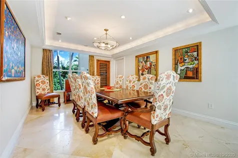 351 Los Pinos Place Coral Gables FL 33143