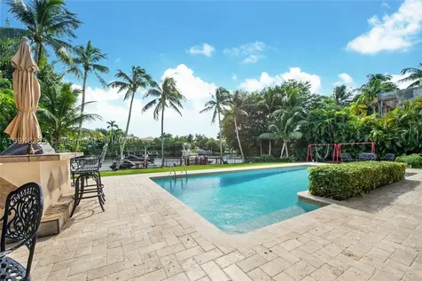 351 Los Pinos Place Coral Gables FL 33143