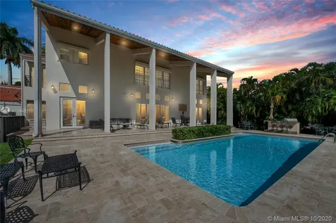 351 Los Pinos Place Coral Gables FL 33143