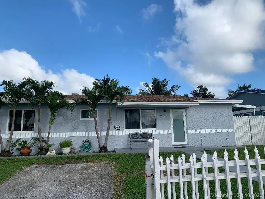 25315 SW 124th Court Homestead FL 33032