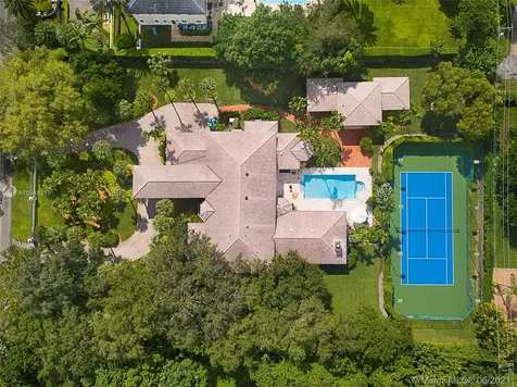 12100 SW 60 Court Pinecrest FL 33156
