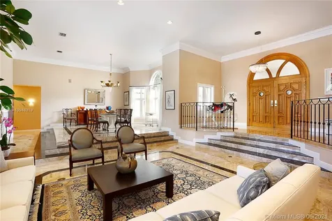 12100 SW 60 Court Pinecrest FL 33156