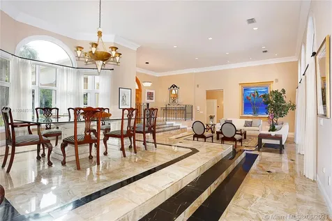 12100 SW 60 Court Pinecrest FL 33156