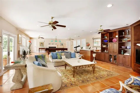 12100 SW 60 Court Pinecrest FL 33156