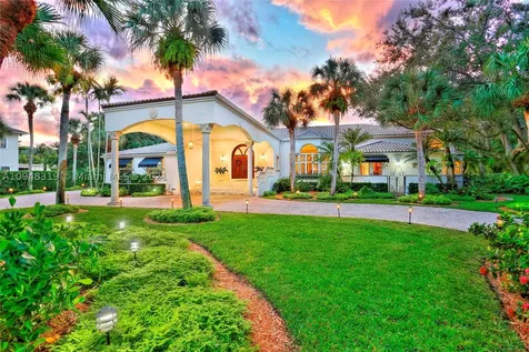 12100 SW 60 Court Pinecrest FL 33156
