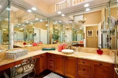 12100 SW 60 Court Pinecrest FL 33156