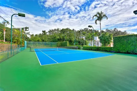 12100 SW 60 Court Pinecrest FL 33156