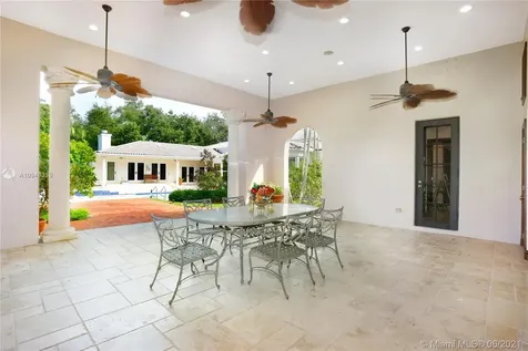 12100 SW 60 Court Pinecrest FL 33156