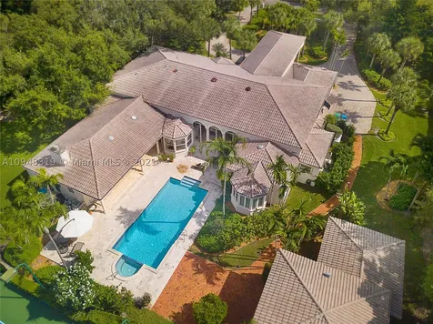 12100 SW 60 Court Pinecrest FL 33156