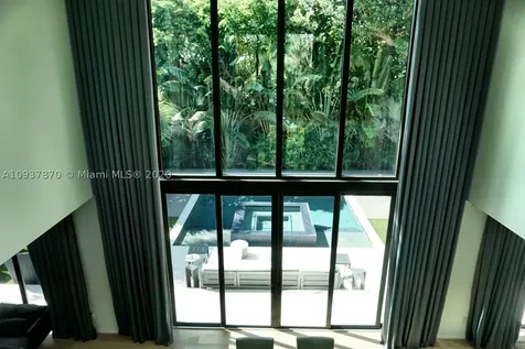 4322 Nautilus Drive Miami Beach FL 33140