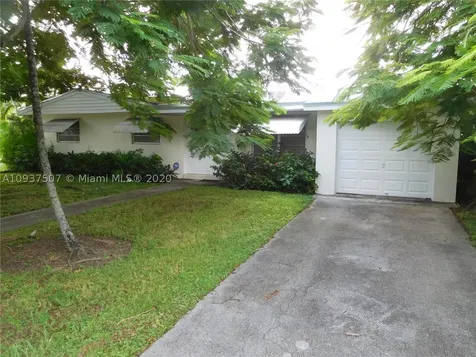 6080 SW 109th Court Miami FL 33173