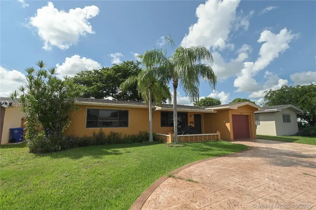 8770 NW 15th Court Pembroke Pines FL 33024