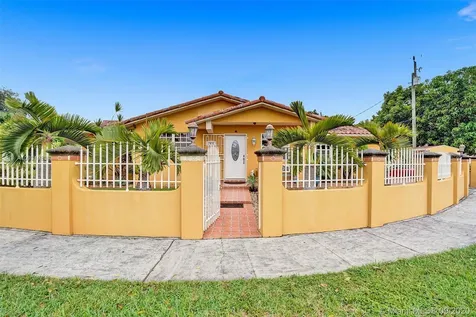 7310 SW 4th Street Miami FL 33144