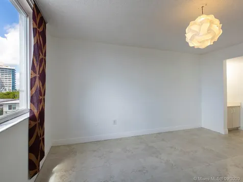 7601 Dickens Avenue Miami Beach FL 33141