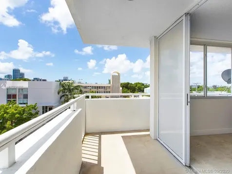 7601 Dickens Avenue Miami Beach FL 33141