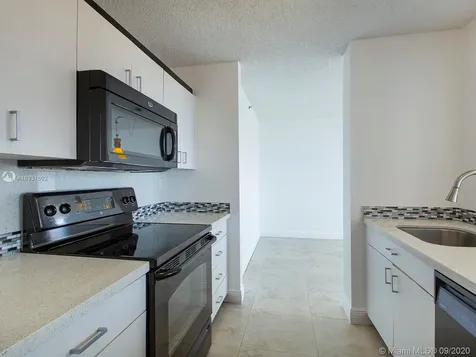 7601 Dickens Avenue Miami Beach FL 33141