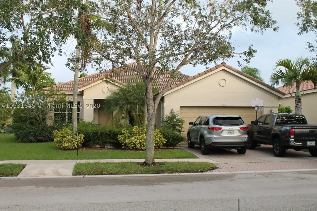 808 Tulip Circle Weston FL 33327