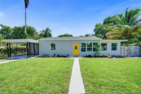 960 NE 140th Street North Miami FL 33161