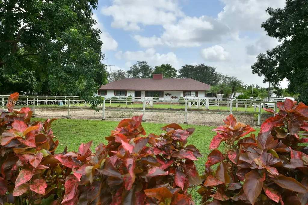 25851 SW 217th Avenue Homestead FL 33031