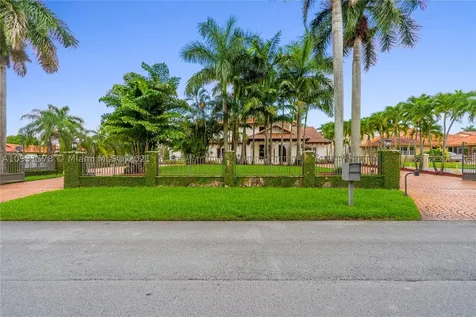 3001 SW 130th Avenue Miami FL 33175