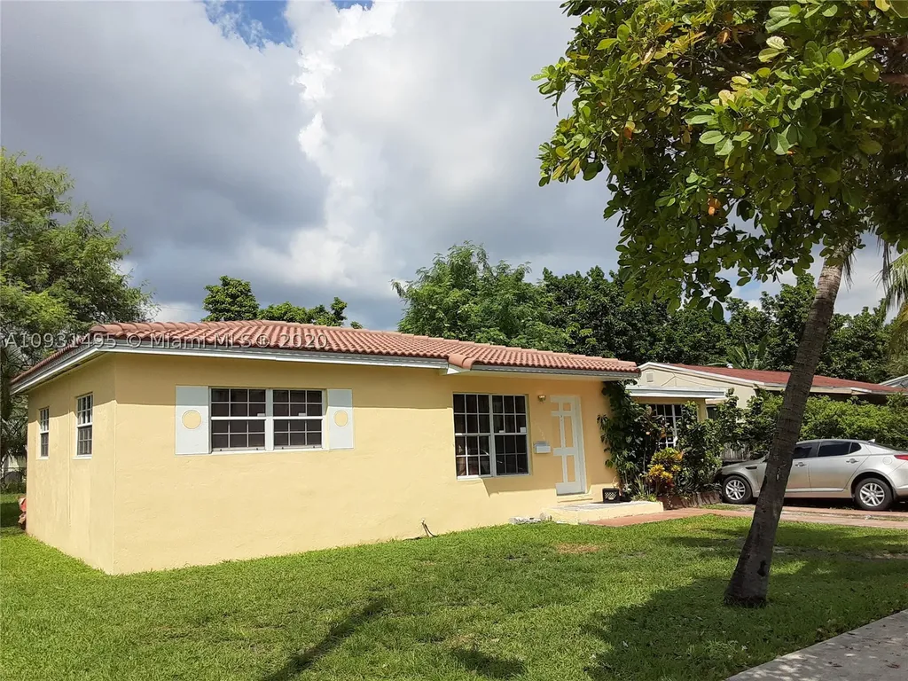 15674 NE 12th Avenue North Miami Beach FL 33162