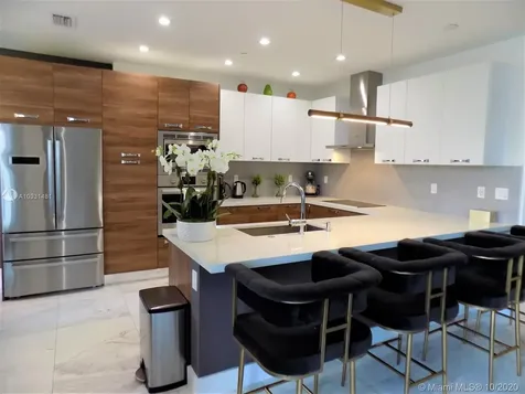 718 Valencia Avenue Coral Gables FL 33134