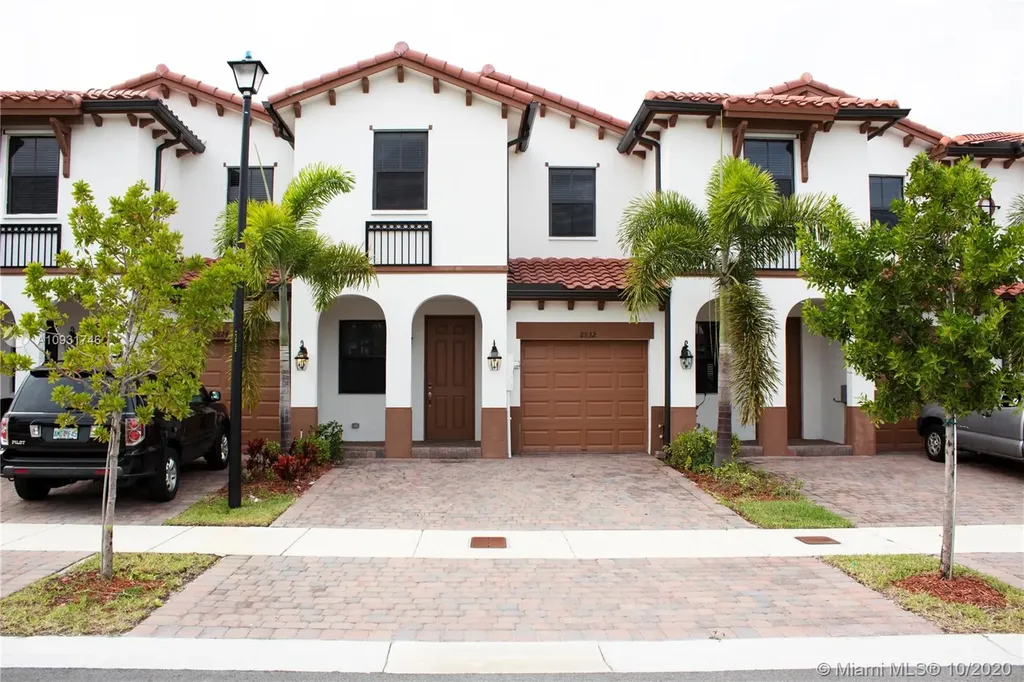 8828 NW 103rd Avenue Doral FL 33178