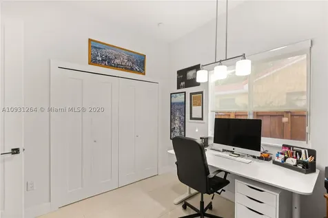 6528 SW 27th Street Miami FL 33155