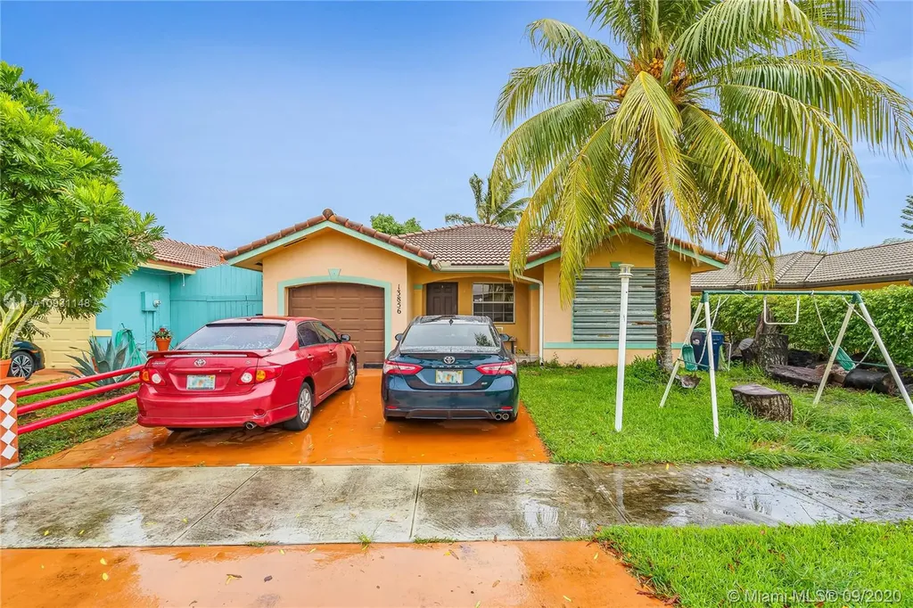 13856 SW 157th Terrace Miami FL 33177