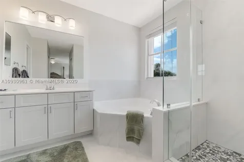 1195 Cedar Falls Drive Weston FL 33327