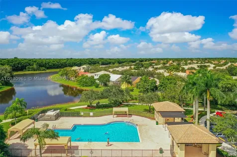 1195 Cedar Falls Drive Weston FL 33327
