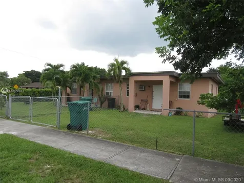 705 NW 10th Street Florida City FL 33034