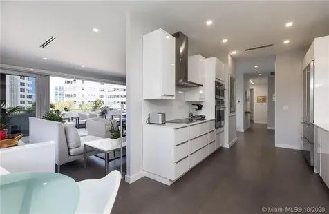 11 Island Avenue Miami Beach FL 33139