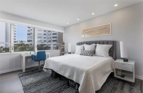 11 Island Avenue Miami Beach FL 33139