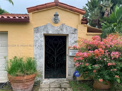 2205 Meridian Avenue Miami Beach FL 33139
