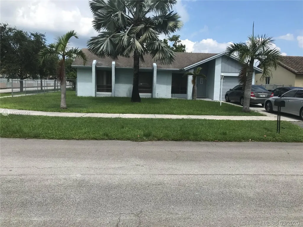 9375 SW 171st Terrace Palmetto Bay FL 33157