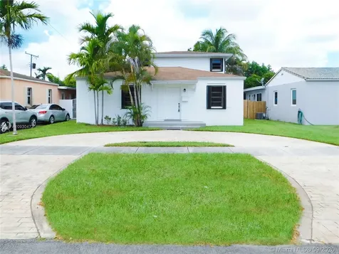 3902 SW 58th Court Miami FL 33155
