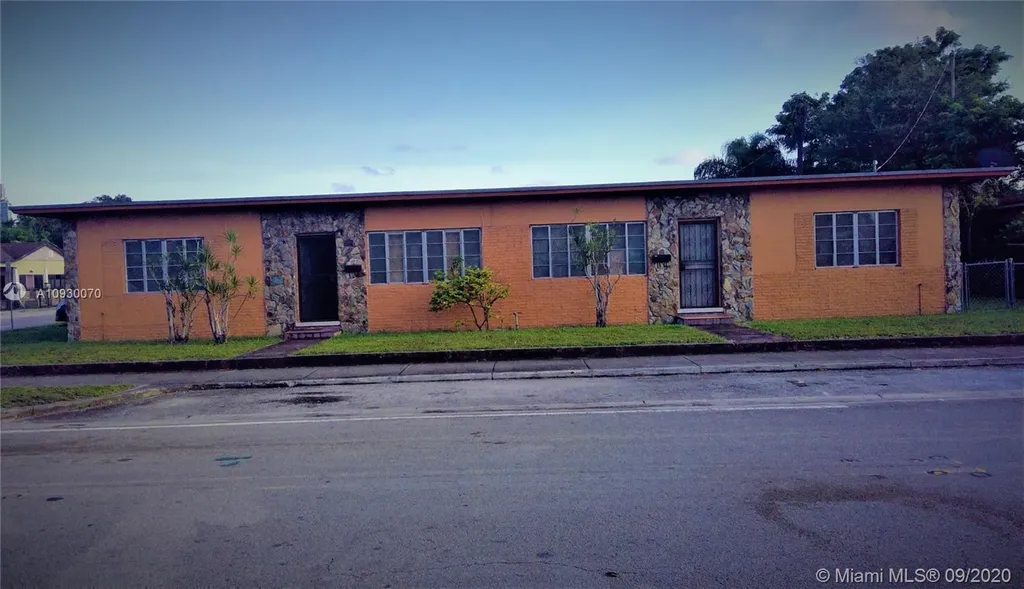 2-4 NW 47th Street Miami FL 33127