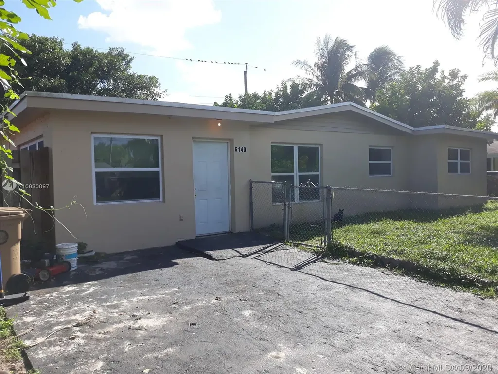 6140 SW 38th Court Davie FL 33314
