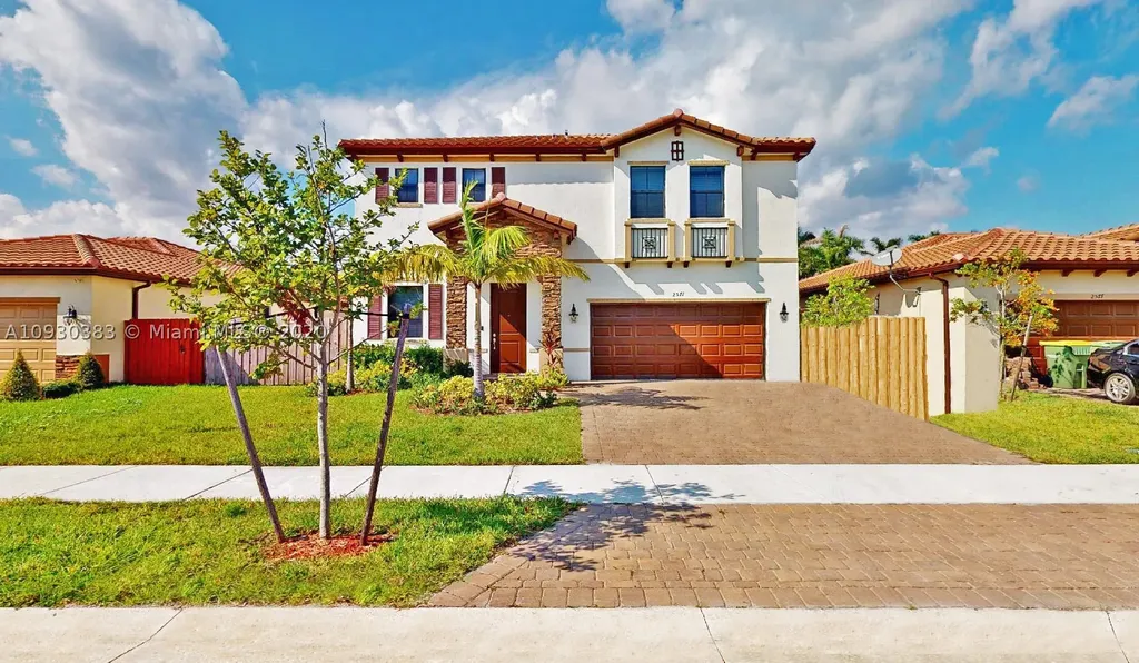 2571 SE 1st Street Homestead FL 33033