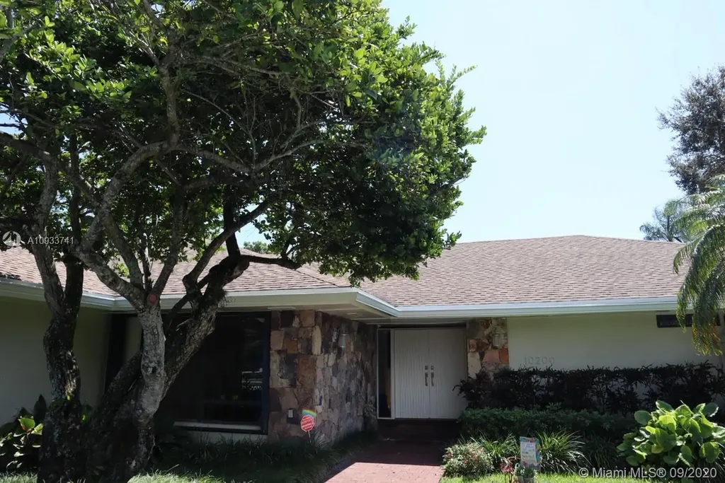 10200 SW 129th Street Miami FL 33176