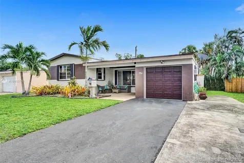 6820 SW 10th Court Pembroke Pines FL 33023