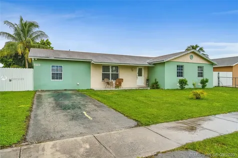 25900 SW 132nd Place Homestead FL 33032